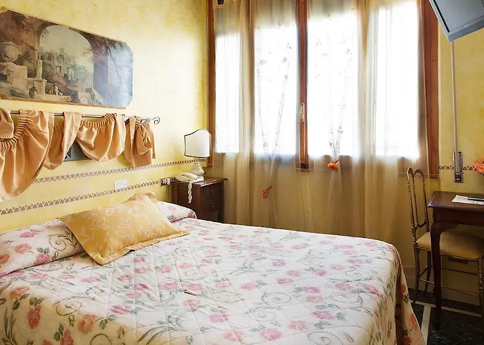 Hotel Andrea Firenze