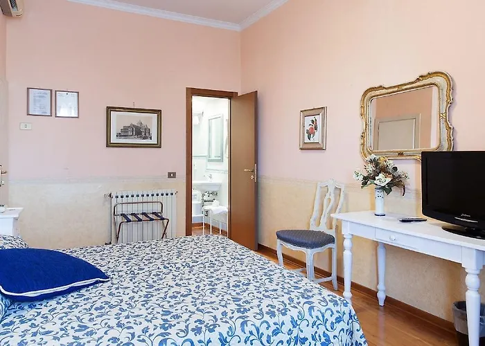 Andrea Hotel 3*